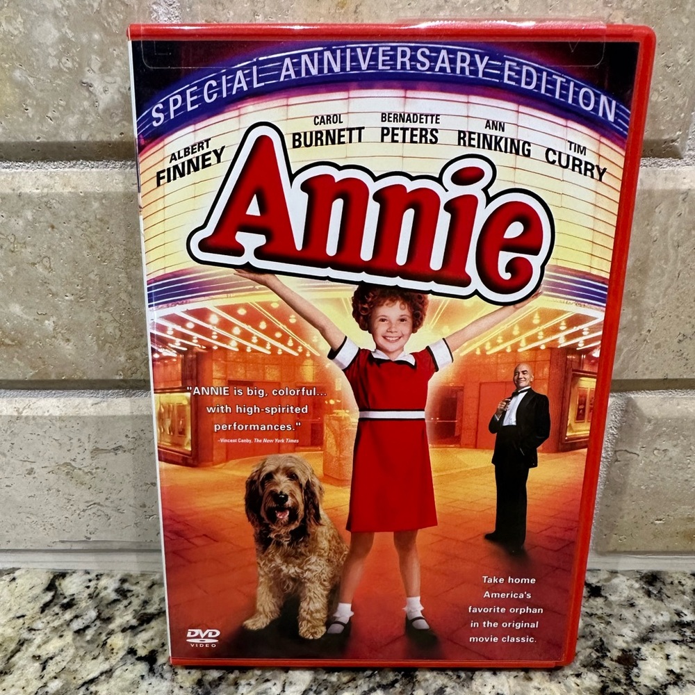 “Annie” Movie DVD